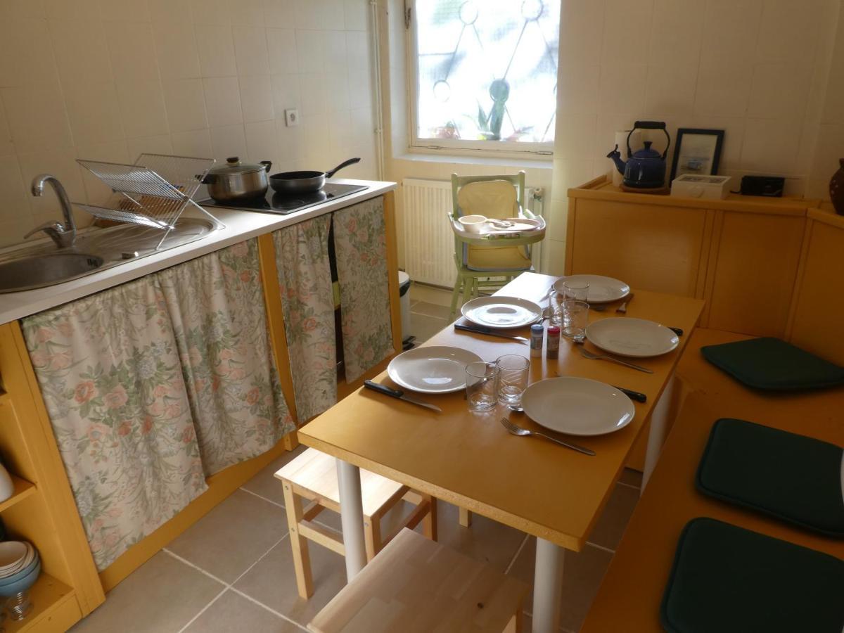 Les Chambres Du Ladoux Sencenac-Puy-de-Fourches 外观 照片