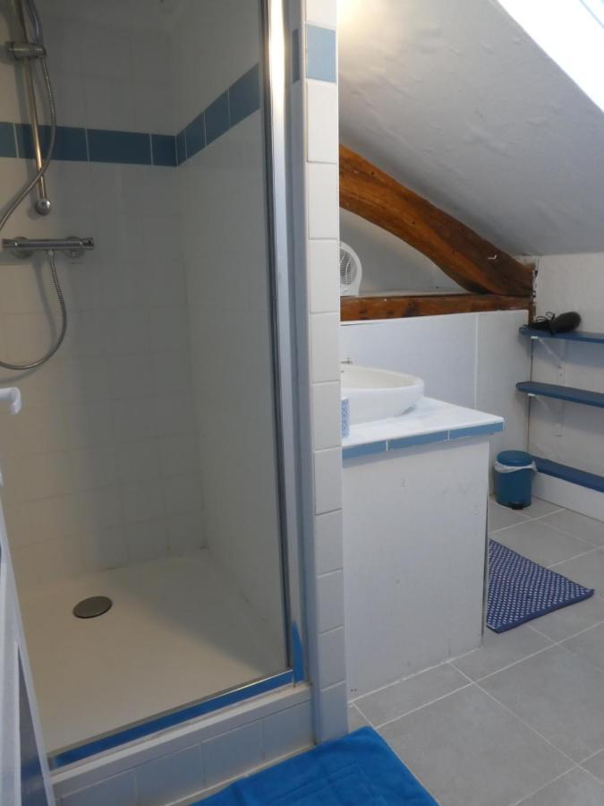 Les Chambres Du Ladoux Sencenac-Puy-de-Fourches 外观 照片